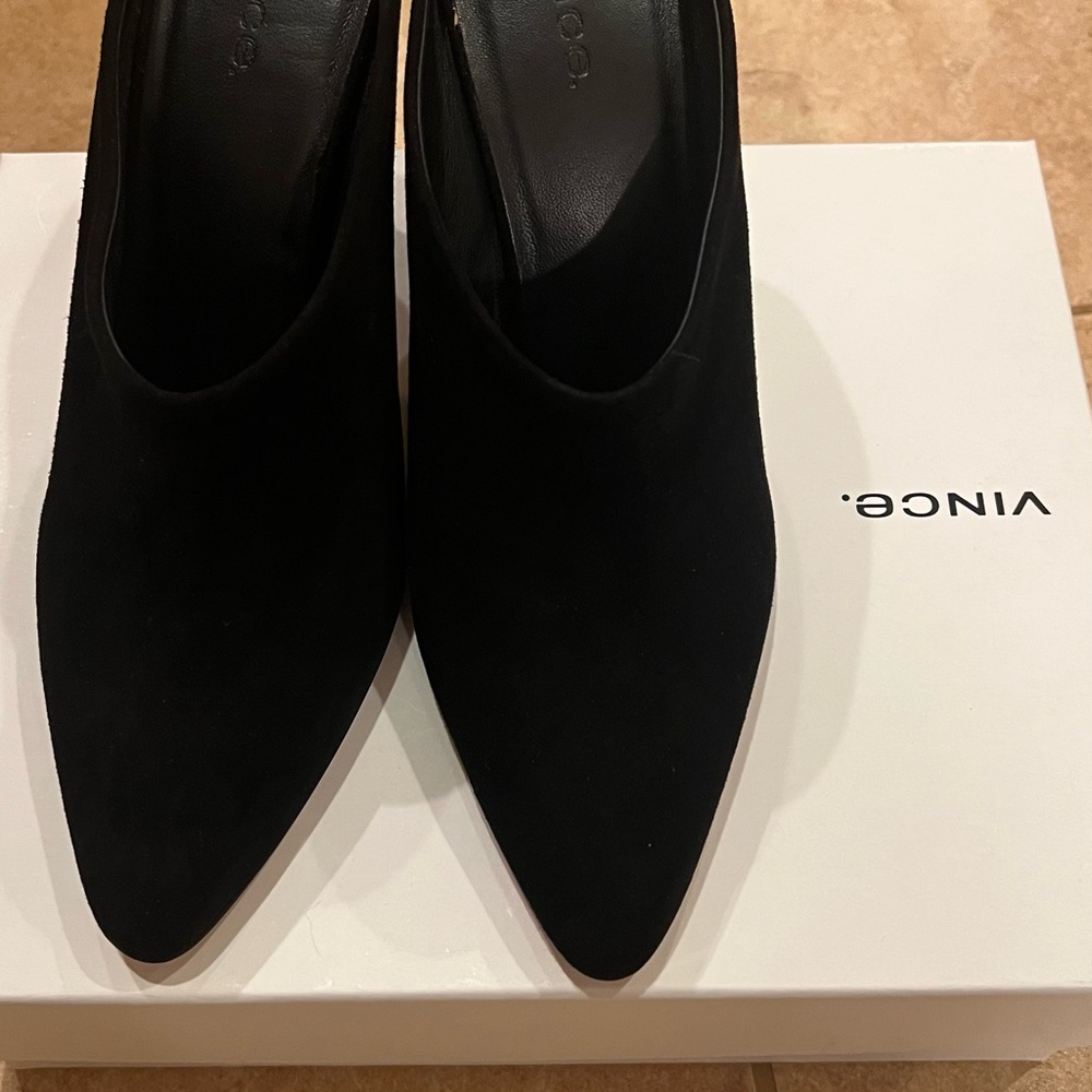 Vince Black Heels with Pointed Toe Design